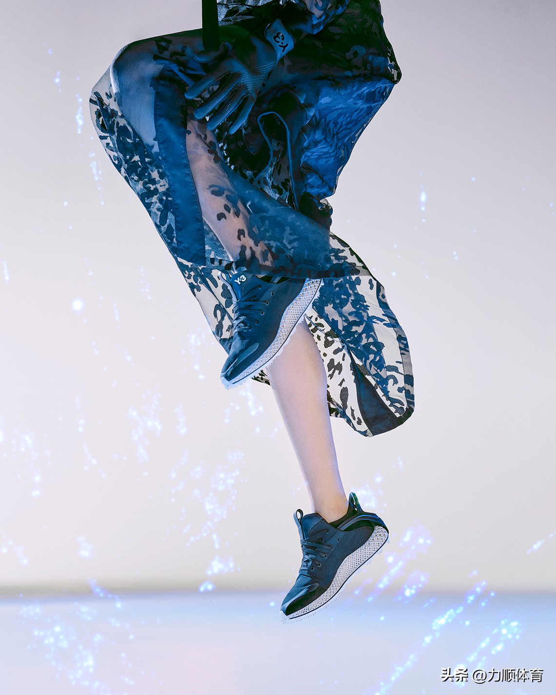 阿迪达斯y32023,阿迪达斯Y3系列