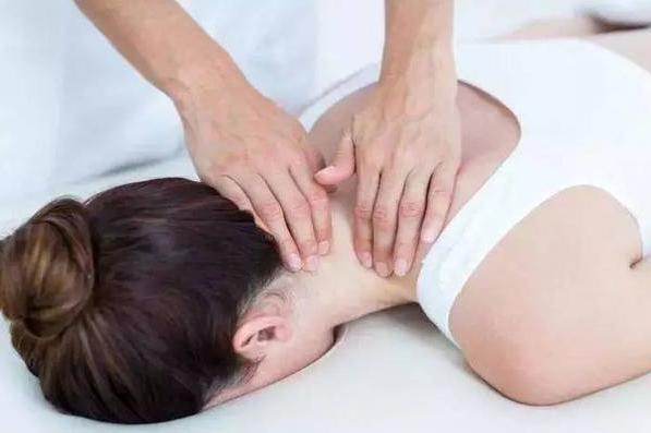 血液粘稠手麻该多注意什么,手麻平时应注意些什么