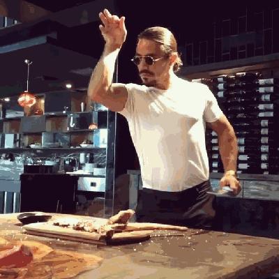 撒盐哥蹭梅西,撒盐哥亲吻姆巴佩