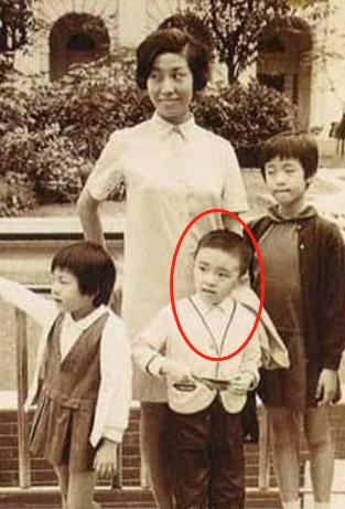 周星驰与香港娱乐圈的纷争，没有对错，只有利益