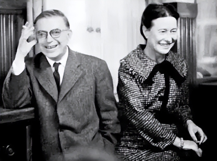 结婚四年从没和妻子住一起,结婚后还要和老公一家人住一起