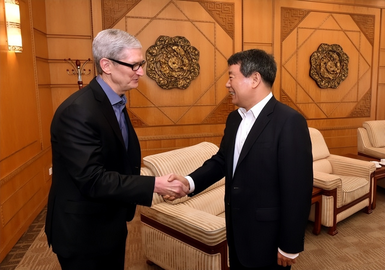 郭台铭承诺当选后:让大陆给台湾9成利润,派台税务局到大陆查税