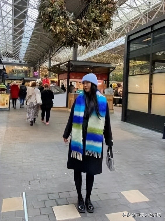 濡備綍鍦ㄨ嫳鍥藉仛涔版墜,鑻卞浗鏃跺皻涔版墜