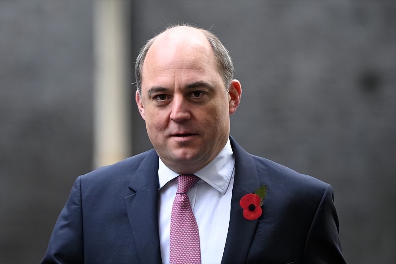 俄国防攻击乌克兰场面,俄军精确打击乌国防部视频