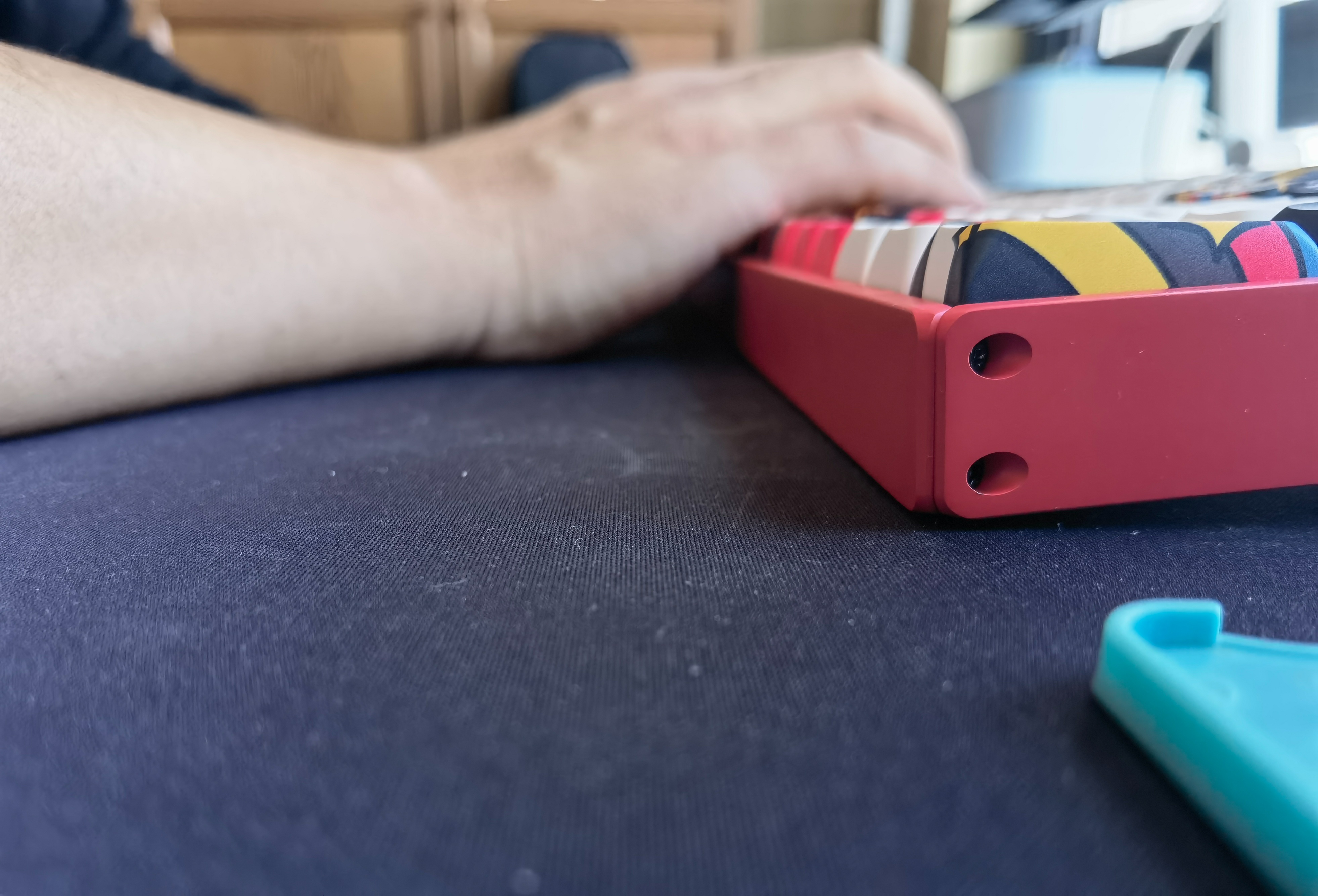 赛睿机械键盘开箱,朋克机械键盘开箱