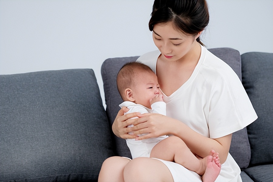 史上最全的坐月子秘笈收藏了吧,非常实用的坐月子知识