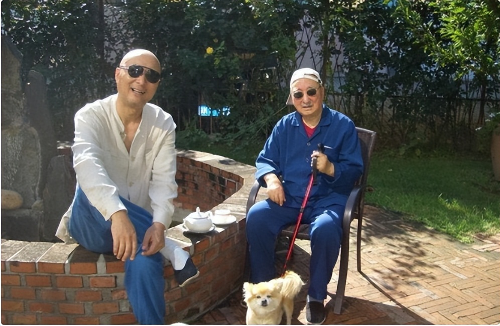 八位健在的老演员,18位已故的老演员有哪些