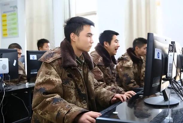 军校直招博士军官待遇,直招军官和军校毕业生待遇一样吗