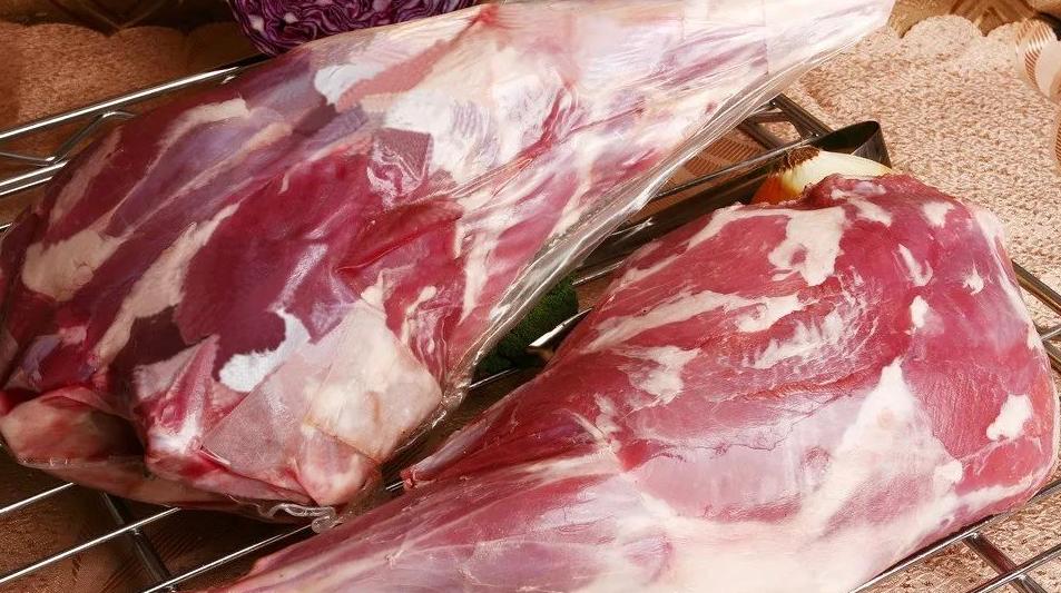 农村小伙养羊新模式年挣2亿元,河南大哥养羊赚了8000万