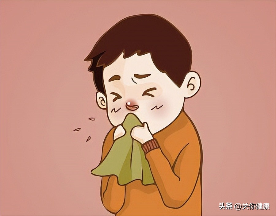 经常流脓鼻涕，还出现血滴，可能是真菌性鼻窦炎的表现