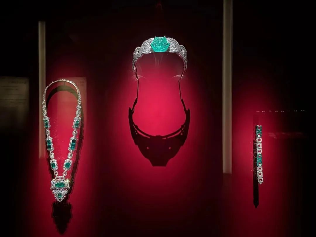 郭晶晶巩俐与明星合影,郭晶晶张曼玉合影