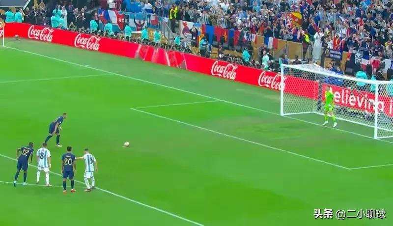 马丁内斯门将神扑,西蒙乔丹怒喷安东尼