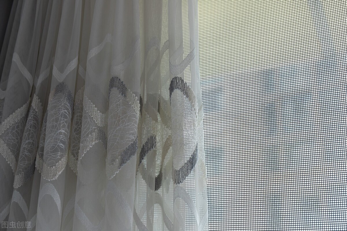 纱窗清洗不用花露水小妙招,清洗纱窗小妙招没有喷壶