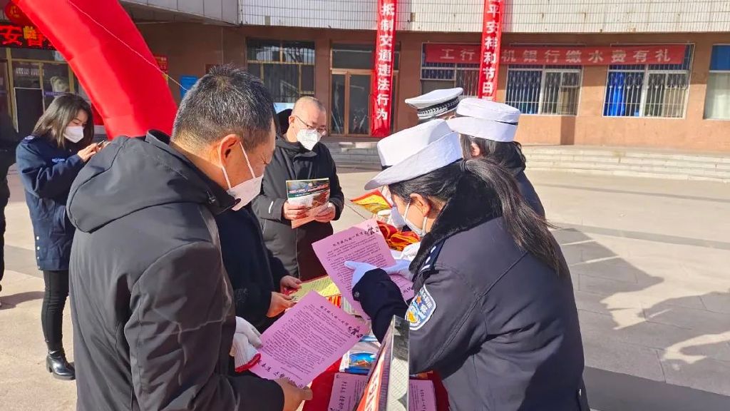 平安春运 交警同行 | 2023年春运拉开序幕 朔州交警全力护航平安回家