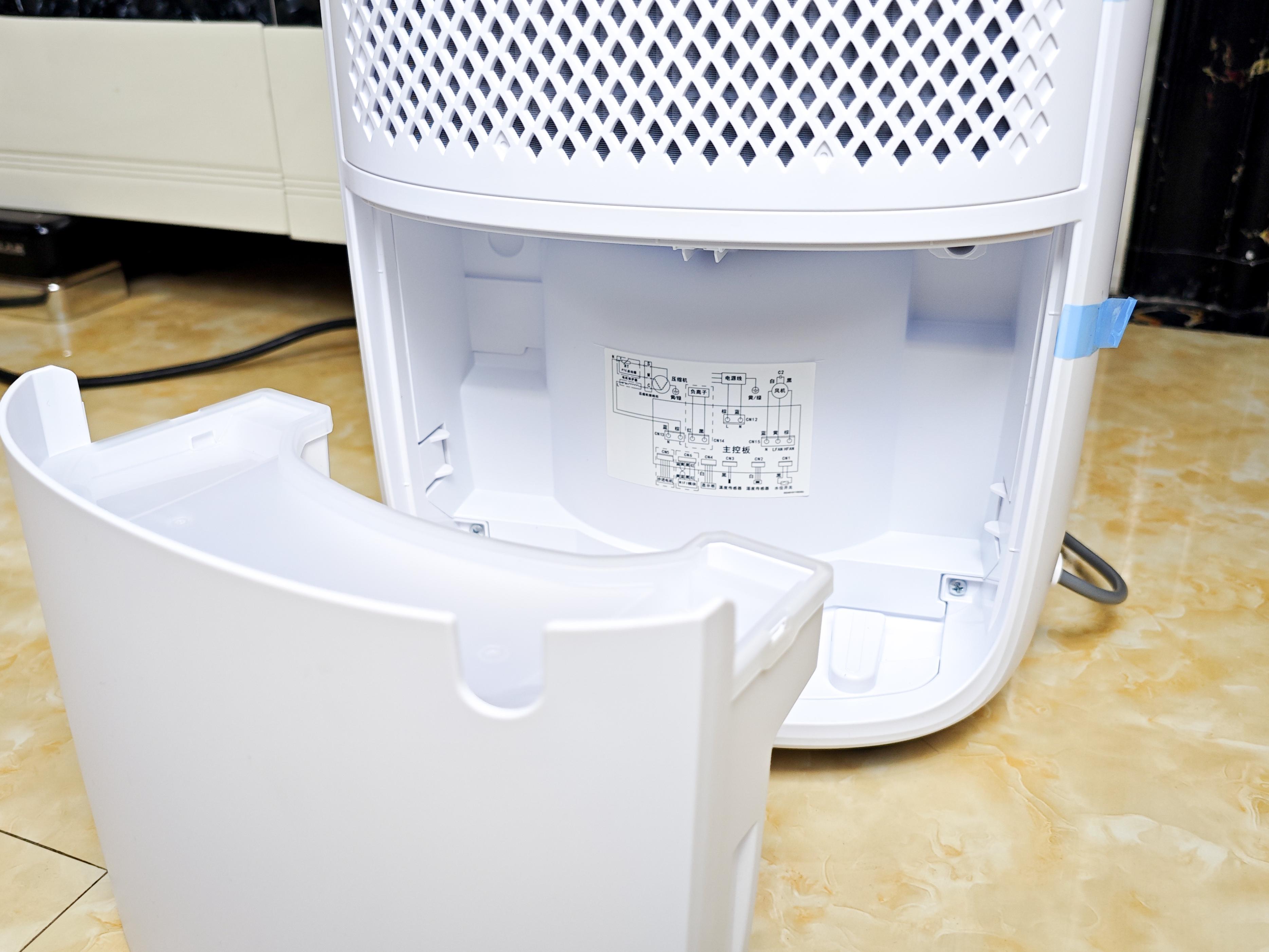 回南天潮湿怎么办，用德业B12A3*湿机除**来解决！