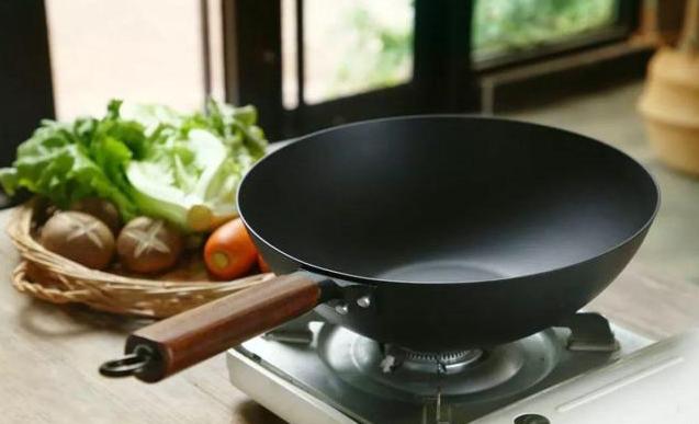 304不锈钢炒锅家用德国炒菜不粘锅,铁锅搪瓷锅不粘锅哪个好