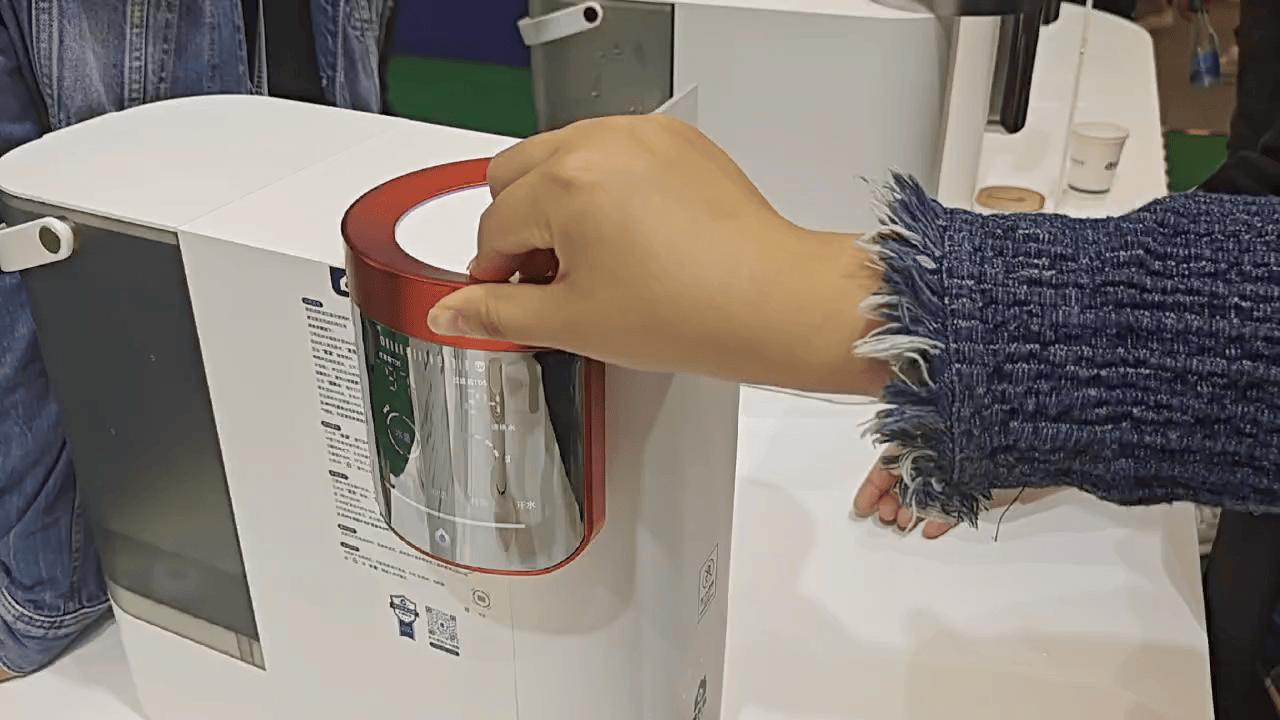 AWE展上搬了座雪山回家，享受雪山水的“黑科技”-家里泉矿泉机