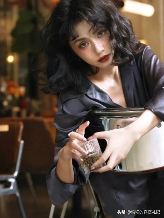 挂烫发型2020流行发型,今年流行的齐耳烫发有哪些发型