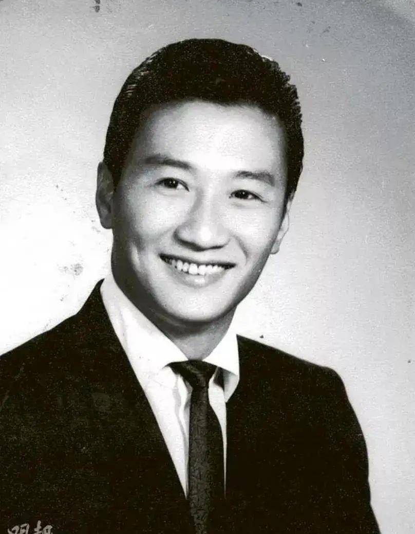 85岁谢贤首获影帝讲话,85岁谢贤获得金像奖