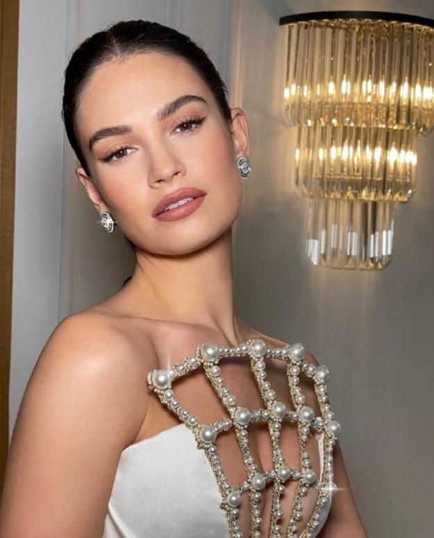 英国这一夜，国际女星风情万种，唯有这10位，一个比一个敢穿