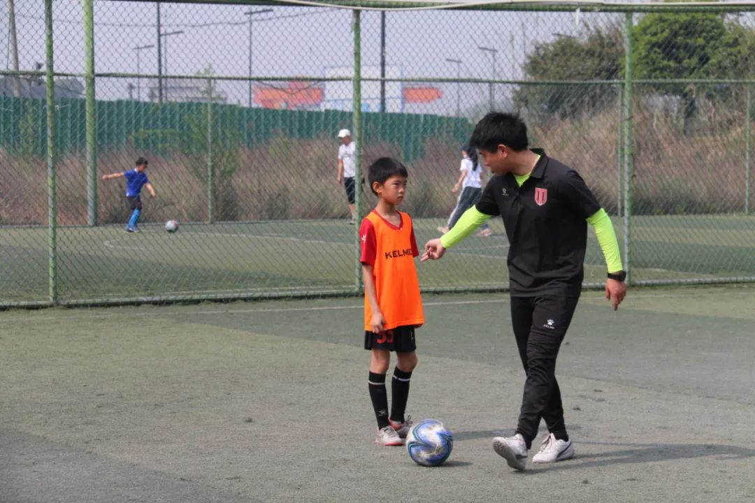 麒志专访|蓉城弘纳，用坚持“城”就希望