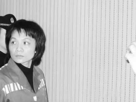 陈清娜的覆灭史：从白手起家成厦门富姐？却借了1.8亿，坑了亲友