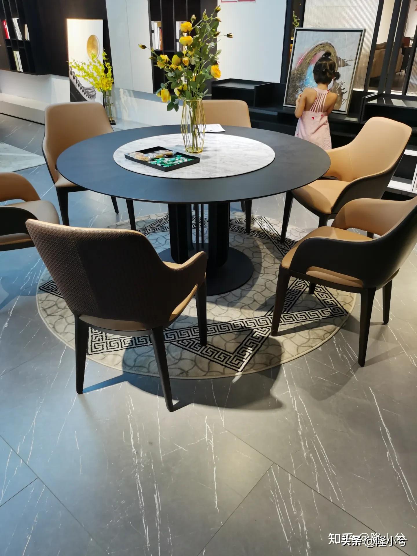 岩板餐桌前十名,岩板餐桌怎么选