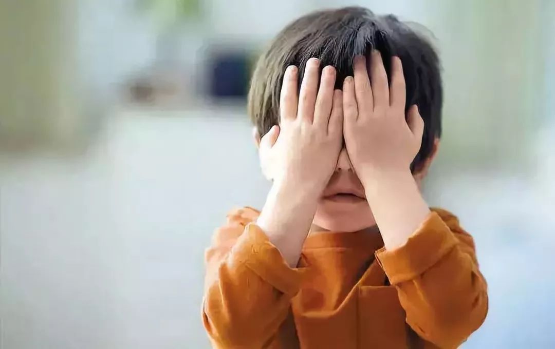 宝宝经常哭闹的原因是什么,宝宝总是爱发脾气哭闹是什么原因