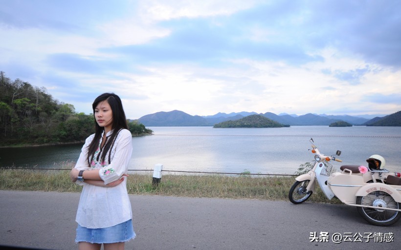 初恋的感动：我在最没有能力的年纪，遇见了最想照顾一生的人