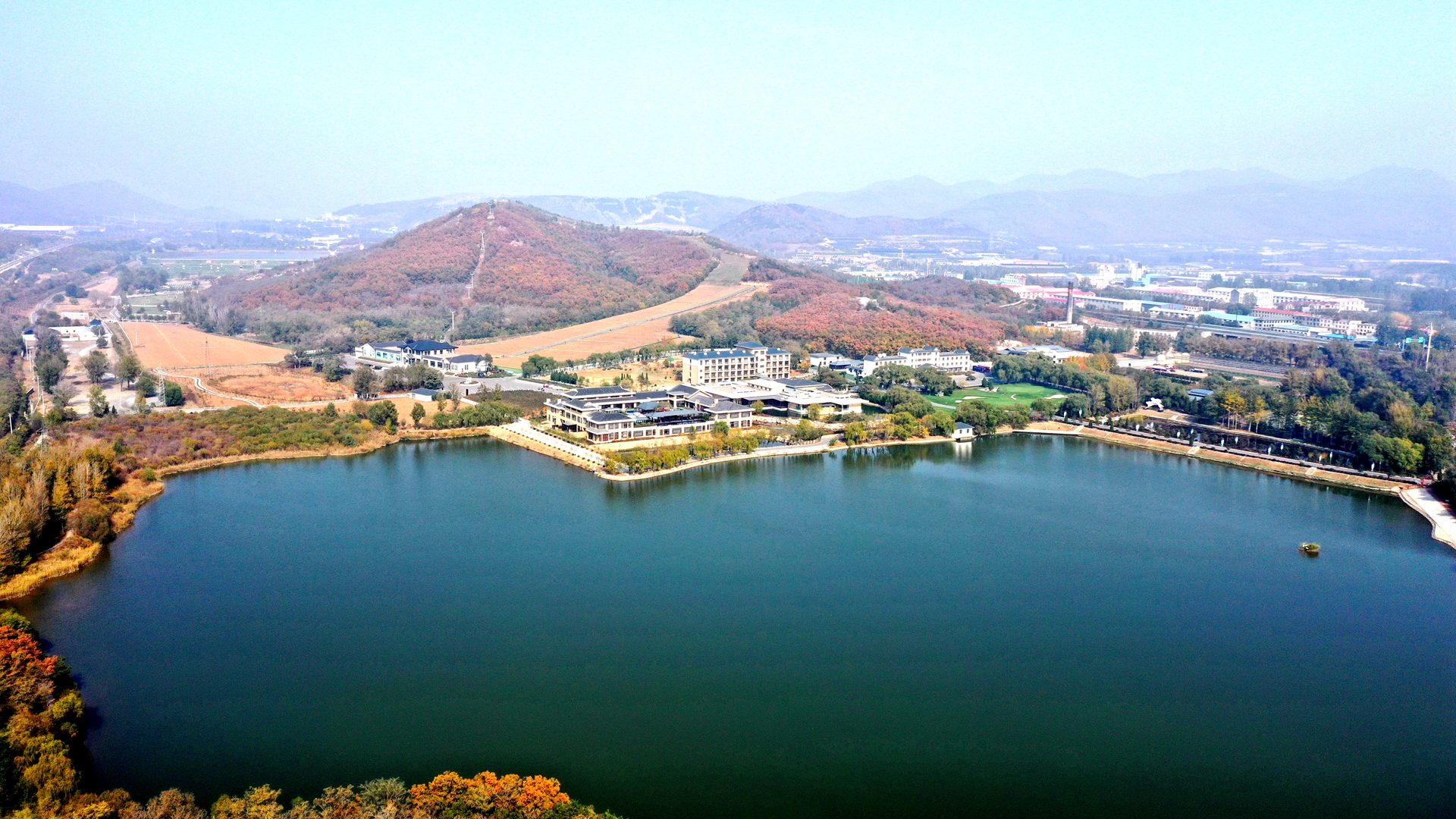 大连铭湖温泉滑雪度假村,大连铭湖牧场度假区