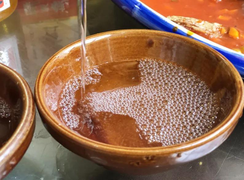 白酒啤酒混着喝的后果,啤酒和白酒混着喝的危害