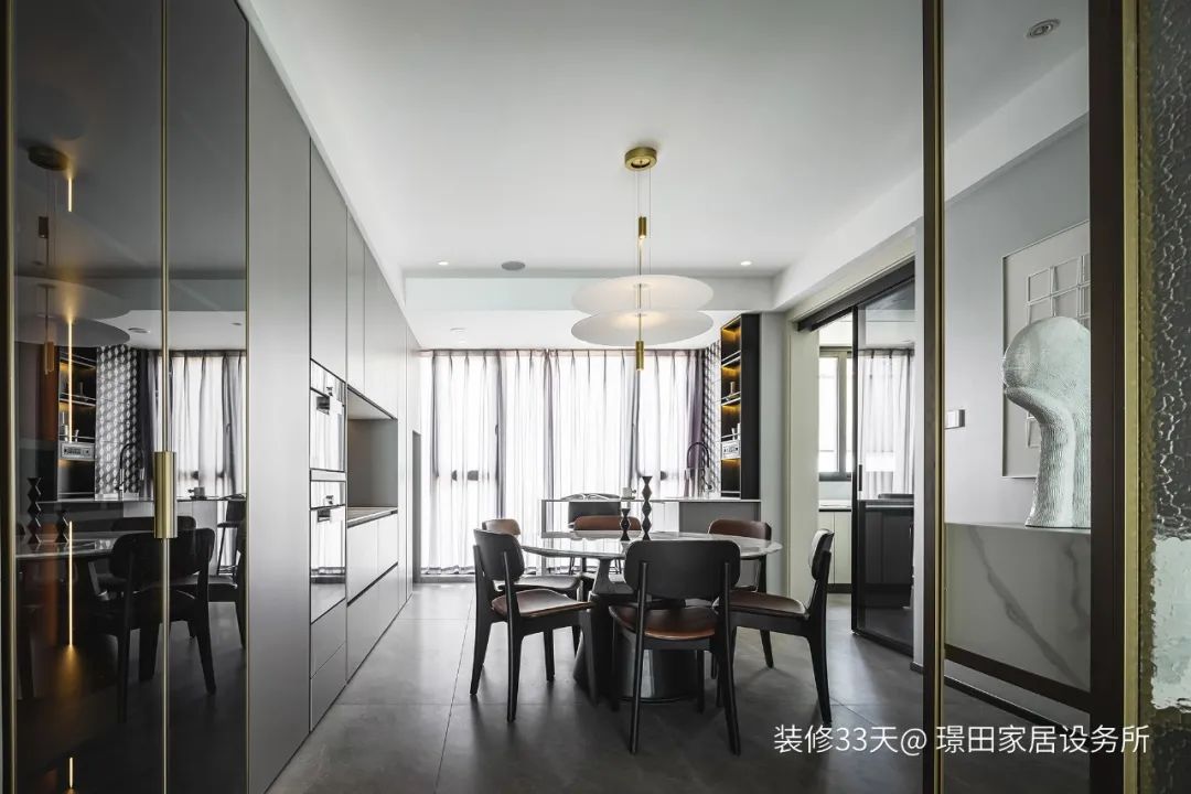 大连193平赠带阁楼大平层装修,现代轻奢大平层简装