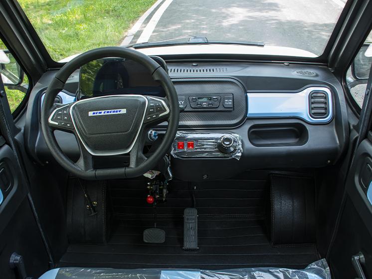 新能源全封闭四轮电动车,最小的全封闭四轮电动车