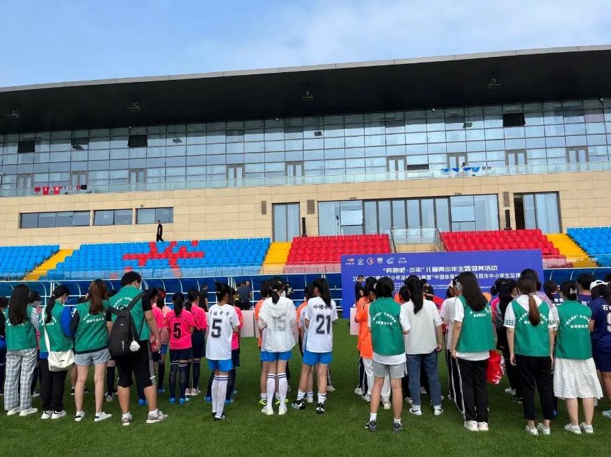 闈掕】涔嬪織灞ヨ返鑷磋繙閫傚悎浣滅彮璁悧,闈掕】涔嬪織灞ヨ返鑷磋繙瑙嗛瑙ｈ