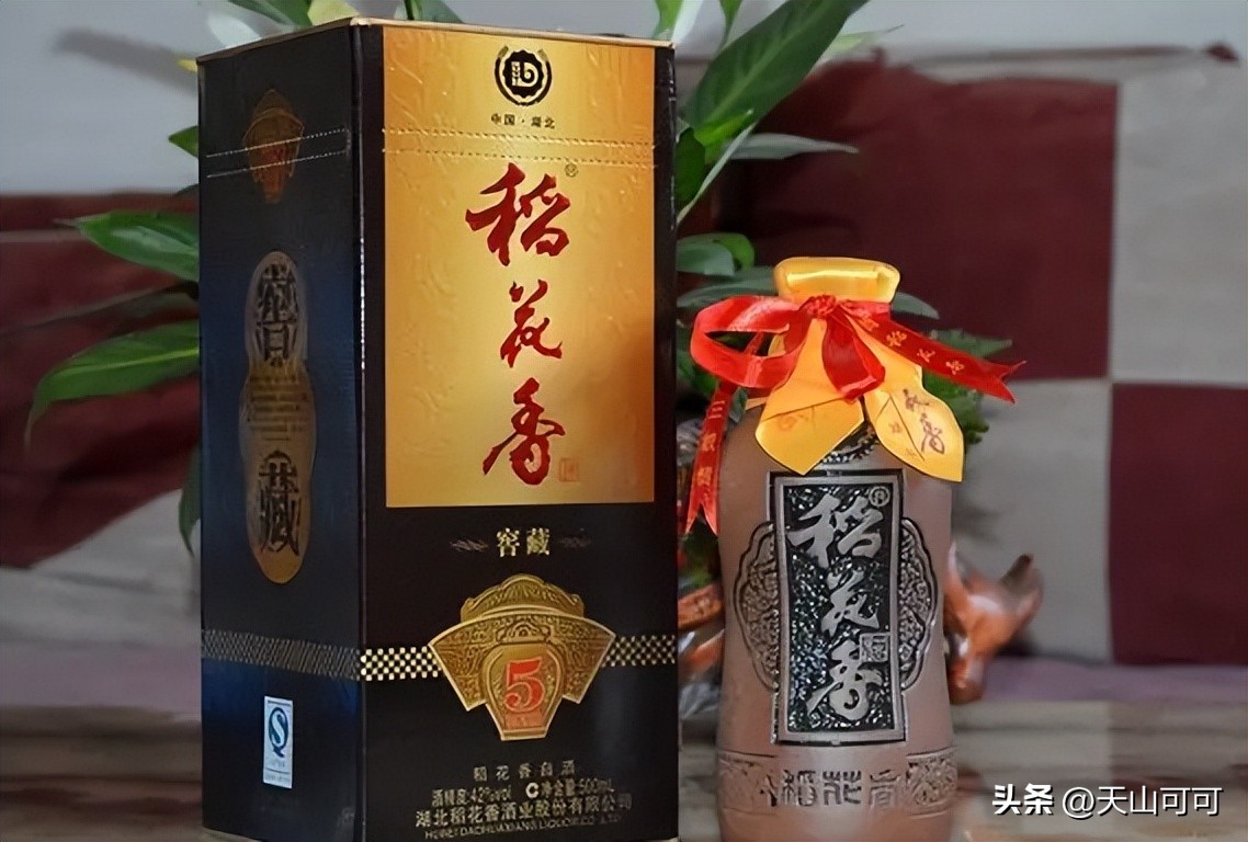 湖北白云边12年陈酿多少钱一瓶,湖北白云边酒所有的系列价格表