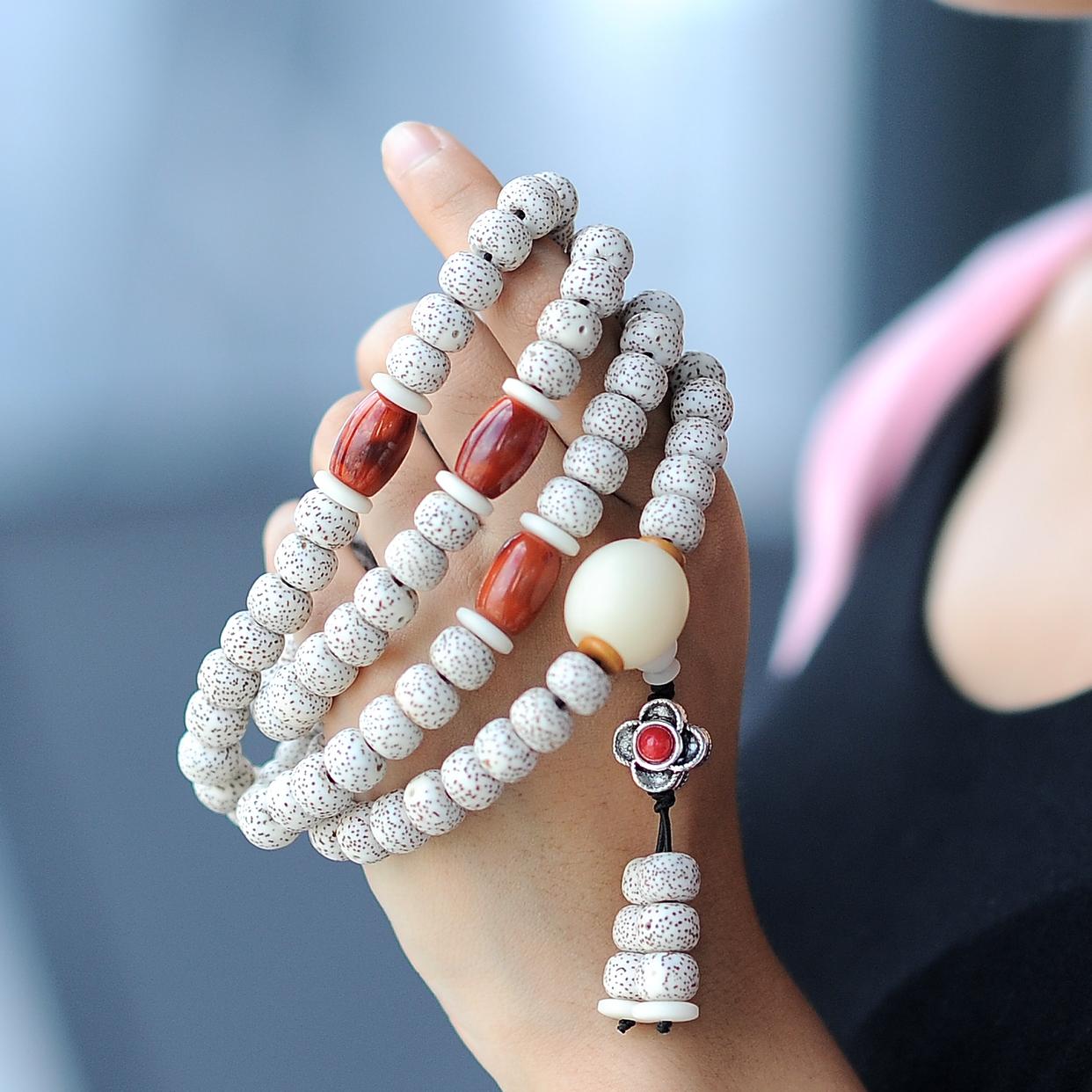 2023年文玩手串最流行什么,2023年玩的文玩