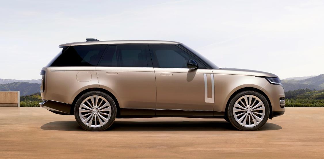 路虎揽胜行政尊荣,全新路虎揽胜尊荣创世街拍