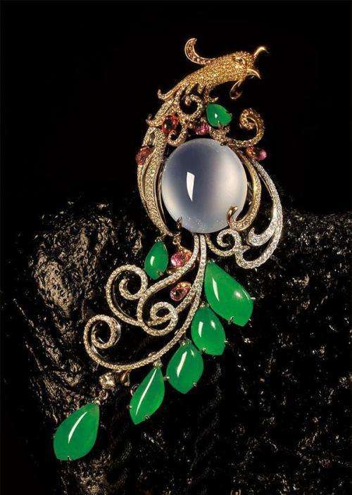 A货都是莆田系山寨货，那A货翡翠也是假货？新手能不能买？