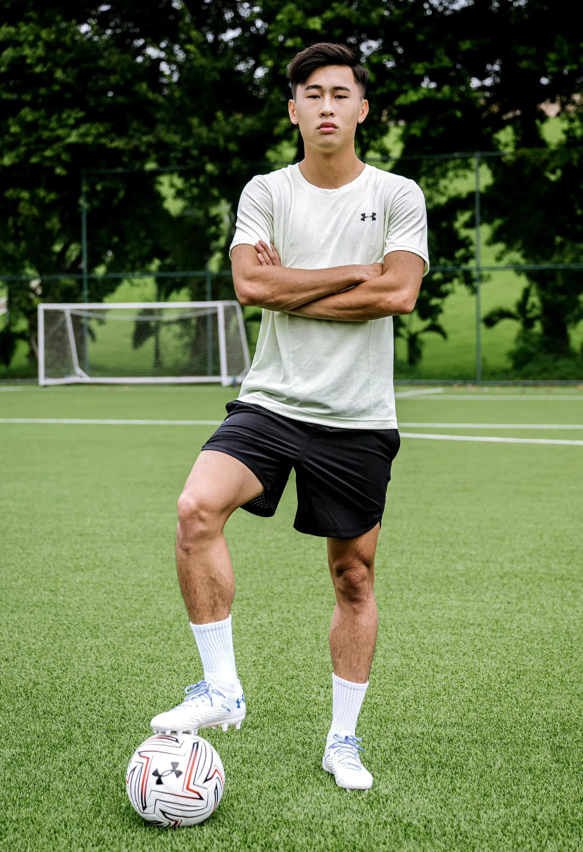 媒体人：申花想拿小钱买当红国脚，买不到就卖惨骗球迷