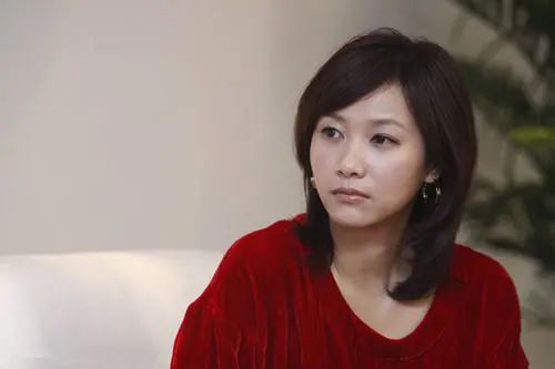 那些*养包**香港女星的富商们