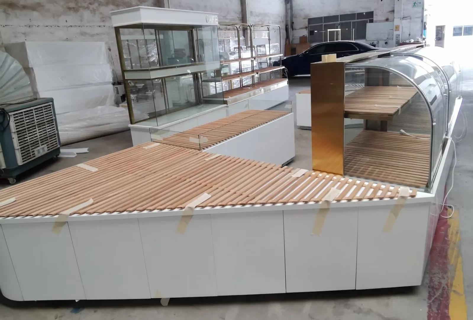 喷漆柜与免漆柜区别,烤漆柜与免漆柜差价