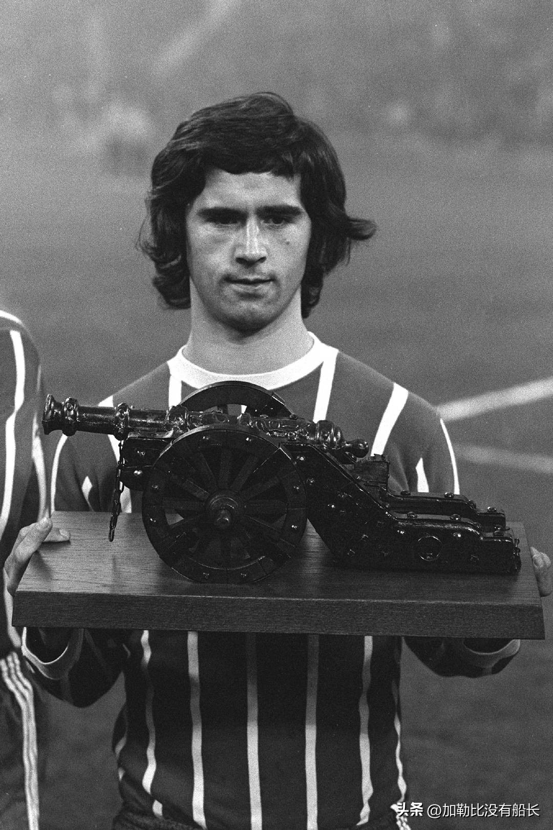 盘点世界体坛巨星退役年龄,盘点世界足坛十大纪录