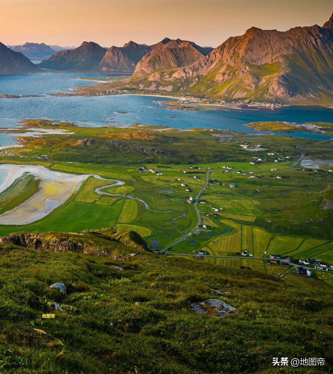 挪威杀77人判21年的电影,挪威杀77人判21年法律变了吗