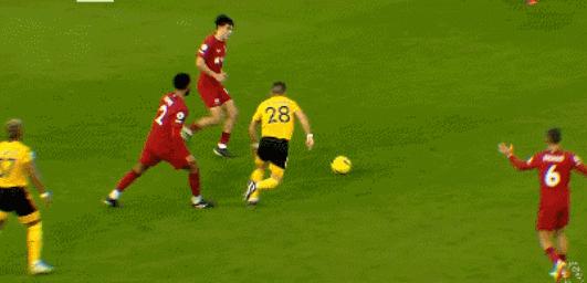 梅西2019欧冠对阵利物浦,梅西世界波破门收获法甲处子球