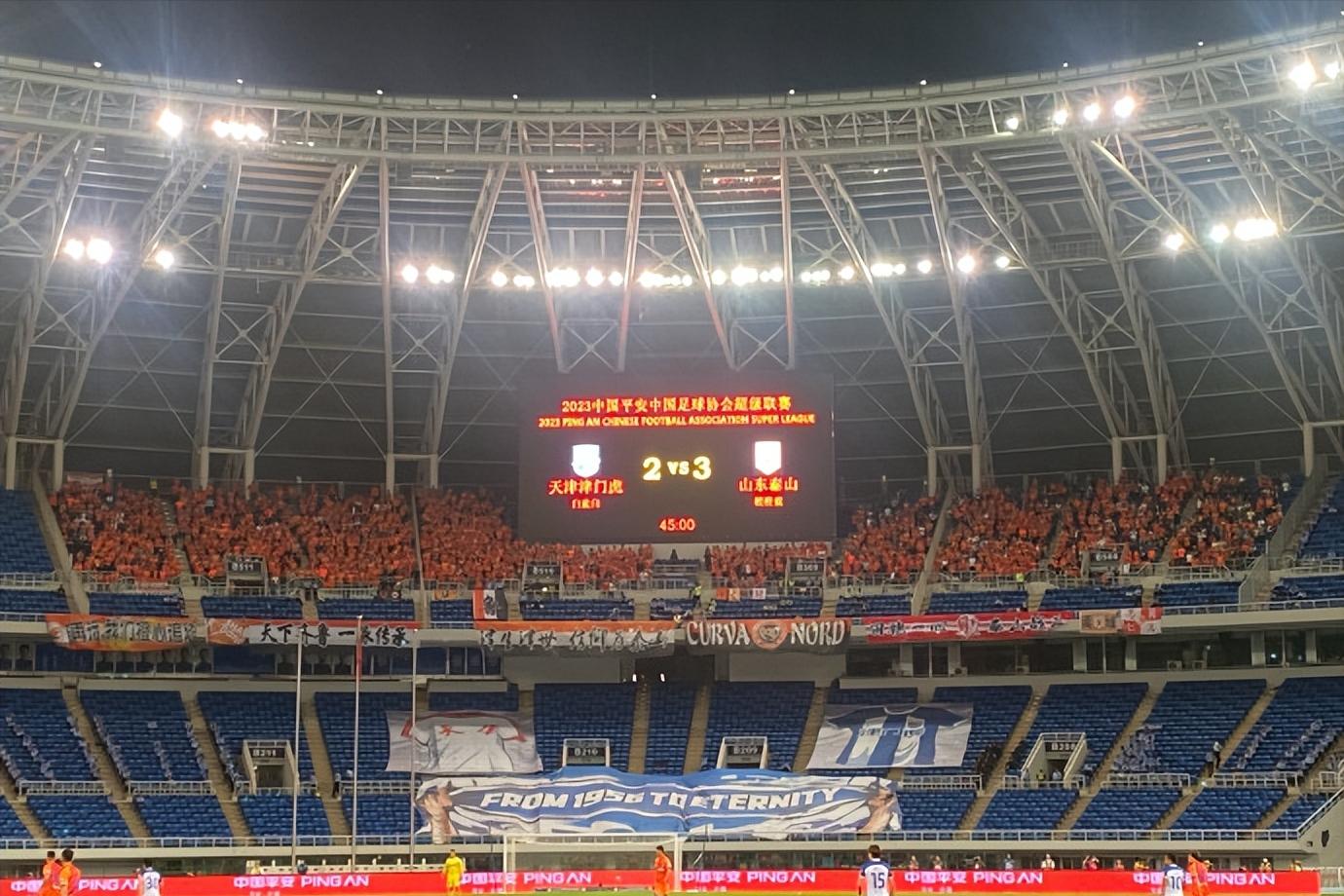 崔康熙三拳庆祝原视频,崔康熙首秀