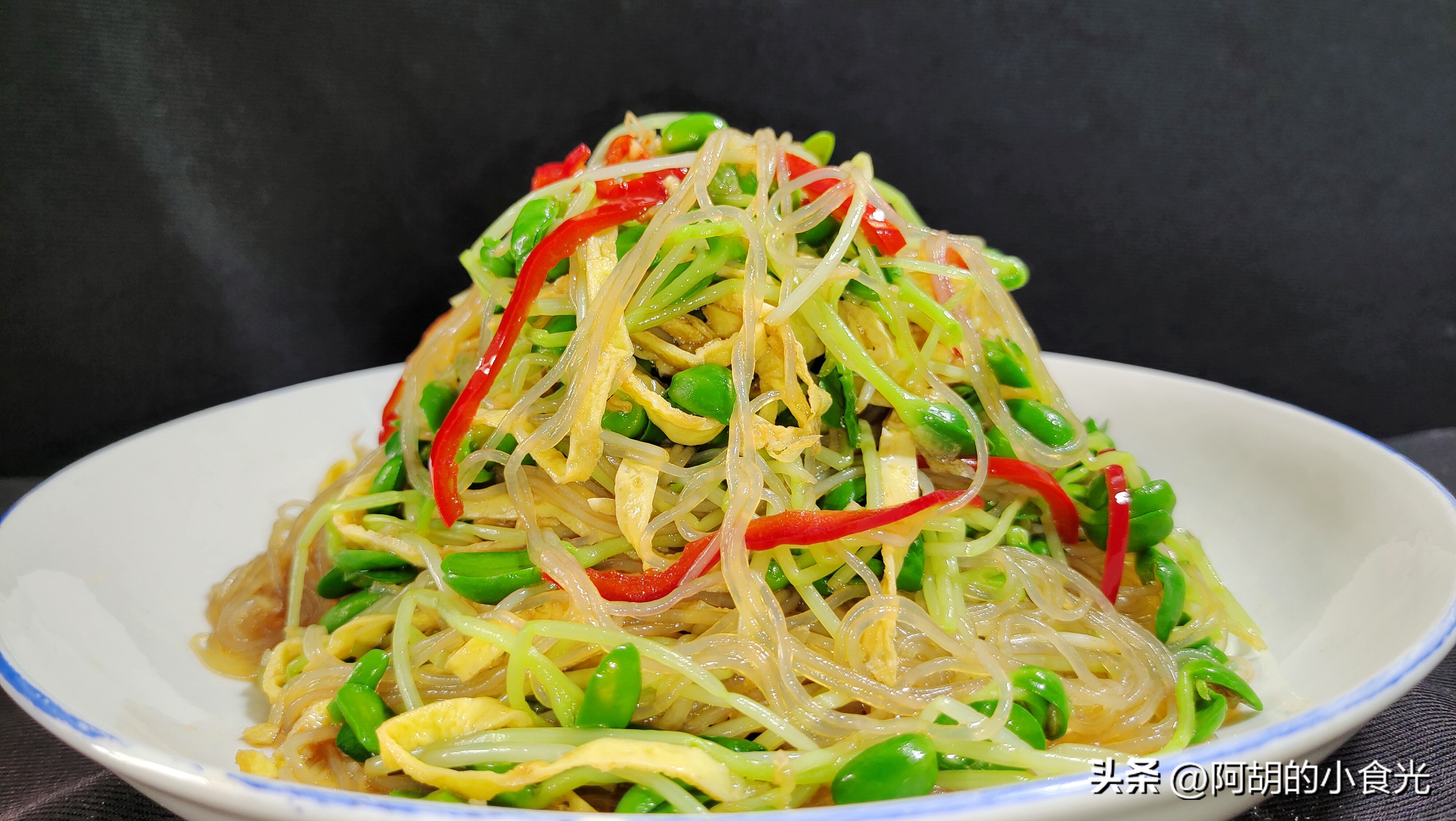 豆苗凉拌酸甜口,凉拌豆苗菜最好吃的做法湖南