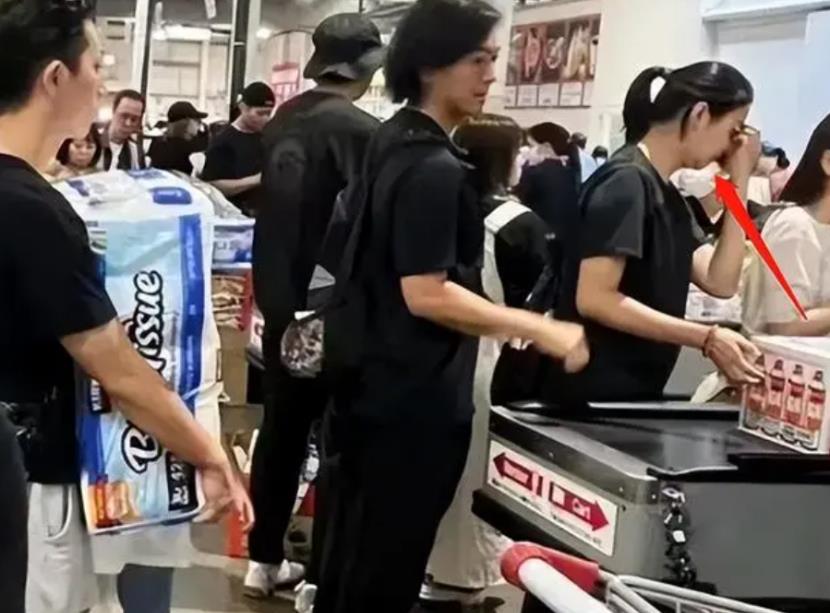 郑伊健现在在干嘛,郑伊健现在有多大年纪了