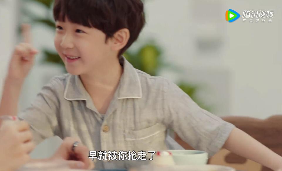 集体打一星，开分2.4，年度恶臭烂剧