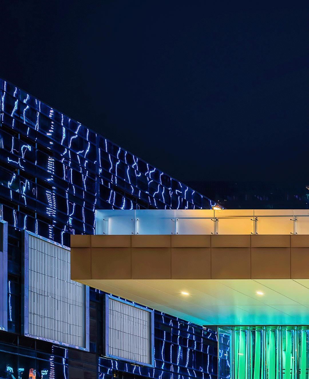 GGC韦格斯杨×嘉宏MOMA：跨时空对话