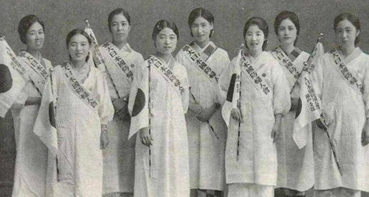 日本女人多变态？甘愿为国出*身卖**体，*脑洗**太可怕